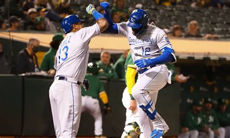 Kansas City Royals at Oakland A’s odds, picks and predictions.